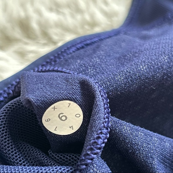 Lululemon fit physique hero blue tank top mesh back workout Athletic size 6 - Picture 12 of 13